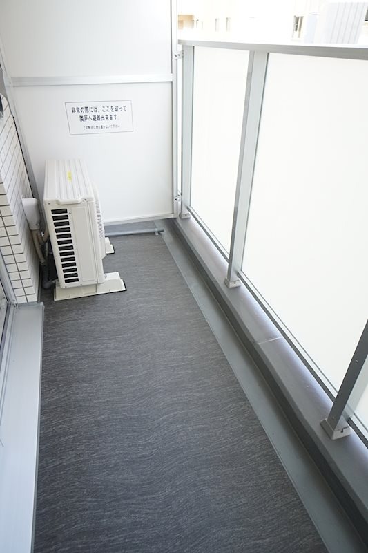 バルコニー　同シリーズ別部屋