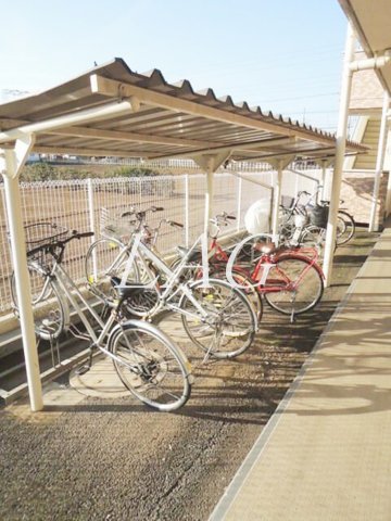 その他共有部分　駐輪場です。