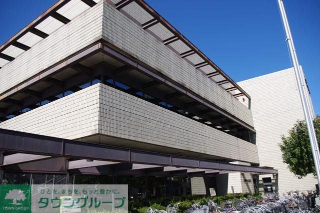 図書館　八王子市中央図書館（図書館）まで387m