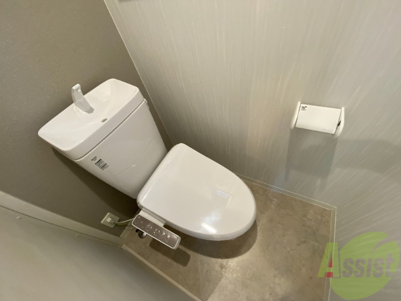 トイレ　トイレはシャワートイレとなっており、とても快適です。