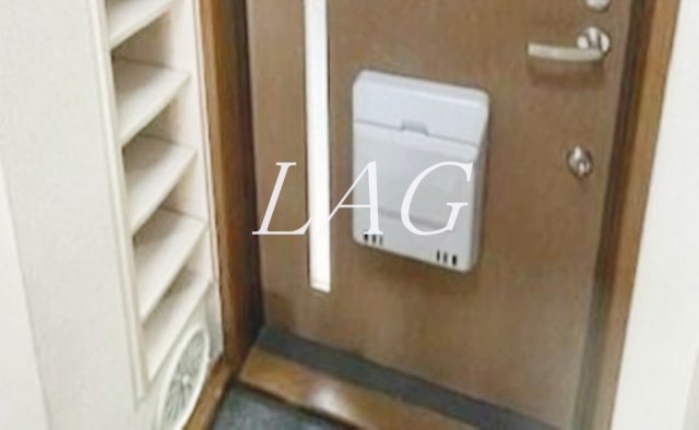 玄関　玄関です。