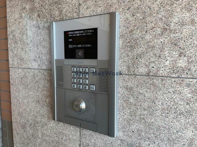エントランス　エントランス部分