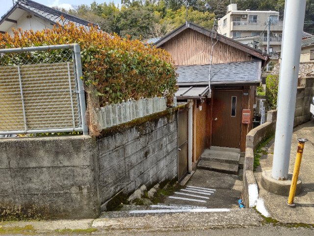 長崎県長崎市鳴滝１（一戸建）の賃貸物件の外観