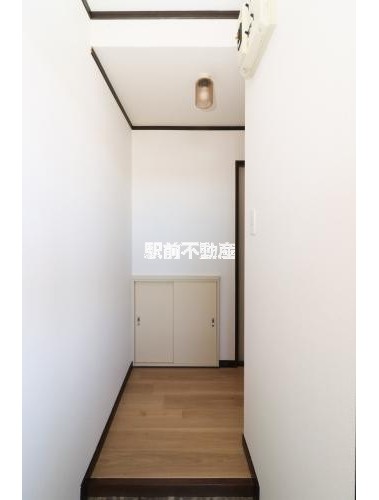サザン小戸の玄関写真