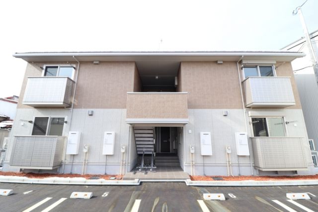 新潟県上越市中央１（アパート）の賃貸物件の外観