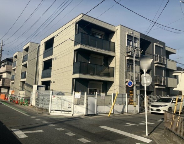 【さいたま市北区宮原町のアパートの建物外観】