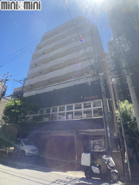 【西宮市戸田町のマンションの建物外観】