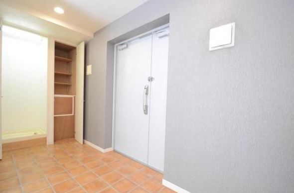 玄関　玄関ホール