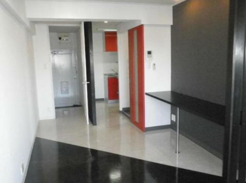 居室・リビング　室内