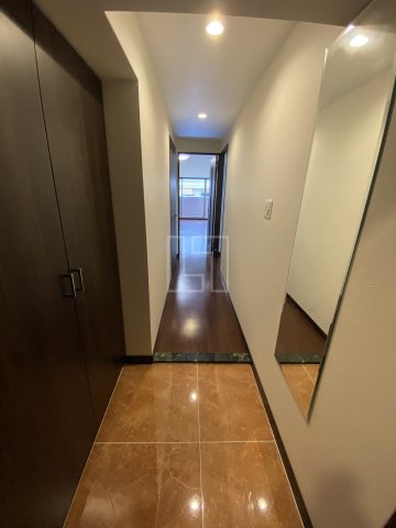 その他　プレジオ本町　玄関