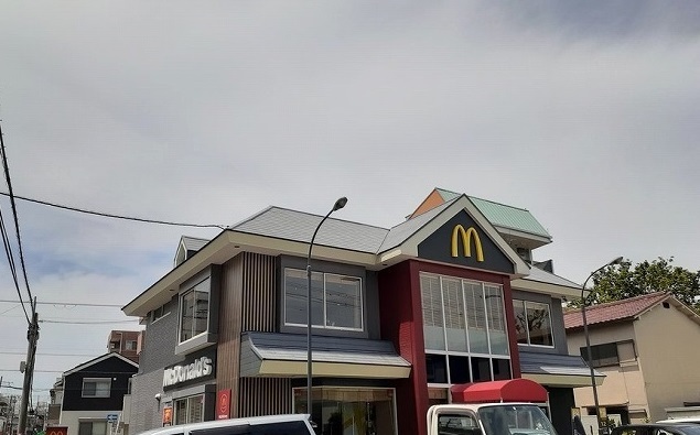 飲食店　マクドナルド様（飲食店）まで190m
