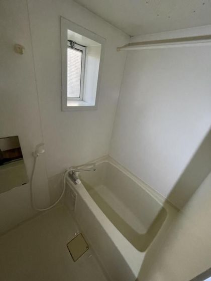 バス・シャワールーム　※他号室の写真です