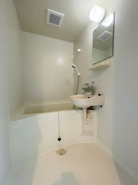 バス・シャワールーム　★バスルーム★