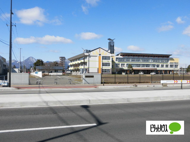 小学校　矢巾町立矢巾東小学校（小学校）まで2176m