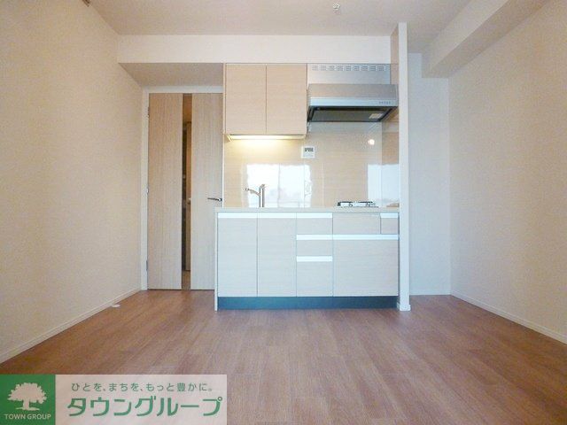 居室・リビング　Cタイプ2015年3月撮影 同タイプ1103号室の写真です。