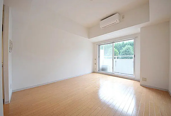 居室・リビング　同タイプ部屋　参考写真です