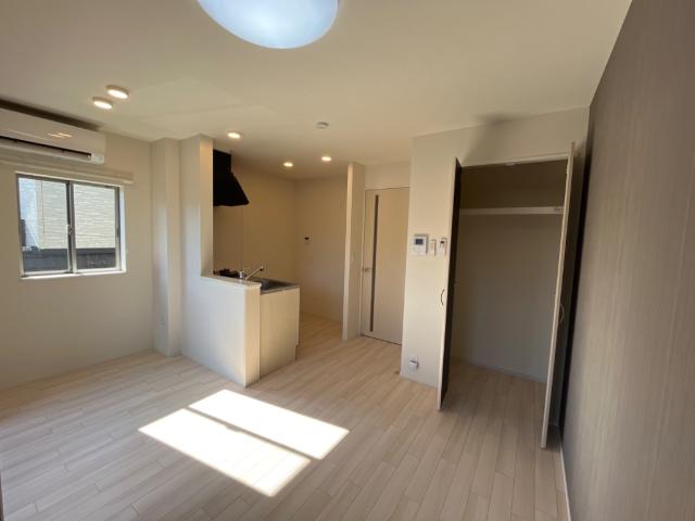 居室・リビング　◆不動産すまラボの新プラン◆入居時の費用負担が0円で入居可能