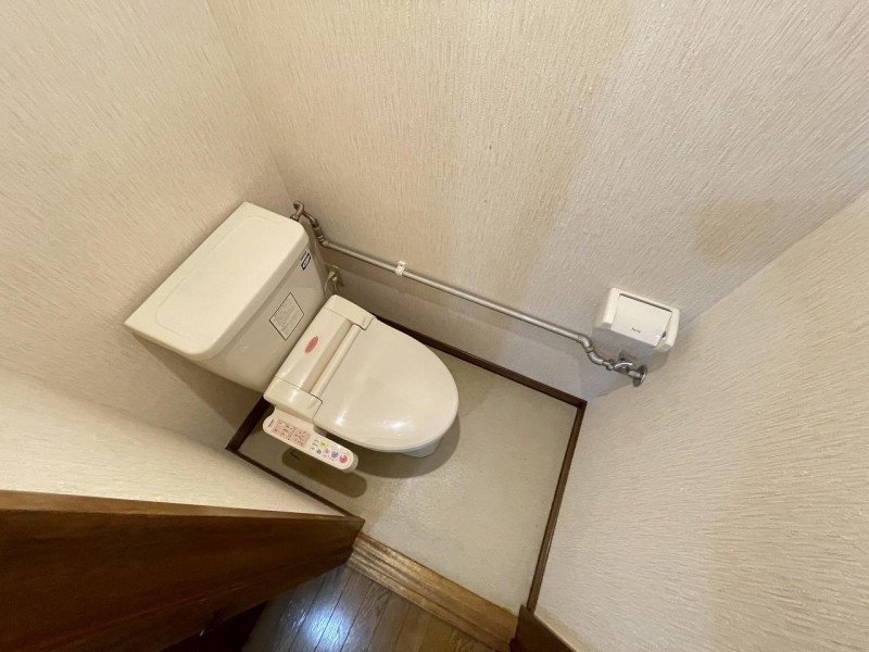 トイレ　トイレ