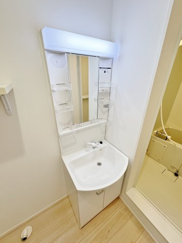 洗面設備　同仕様写真