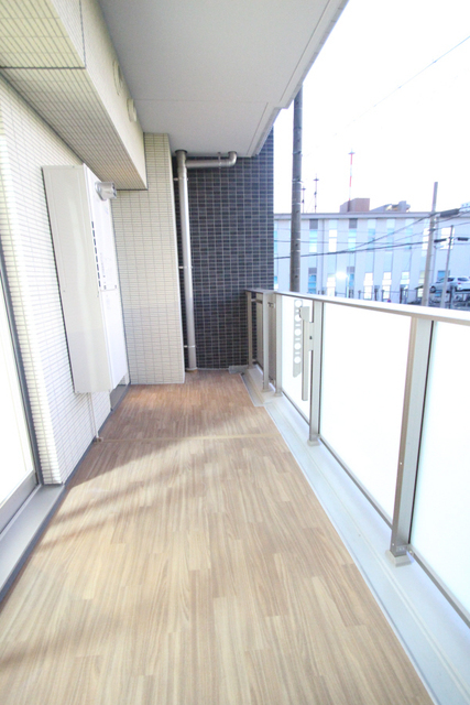 バルコニー　※別室の参考写真の為、現況優先です。