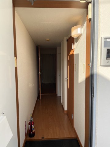 玄関　類似物件の写真となります。※イメージ、現状優先。