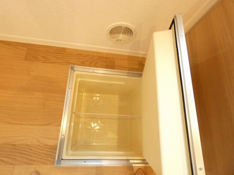 収納　床下収納