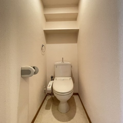 トイレ　同仕様タイプです