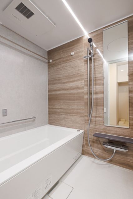 バス・シャワールーム