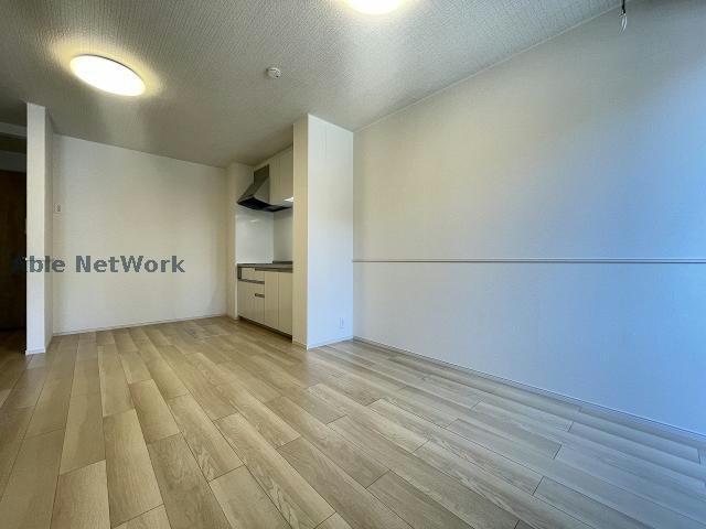 居室・リビング　※同物件、別部屋の写真です