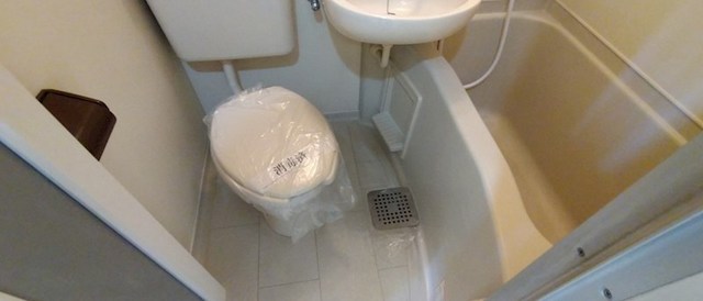 バス・シャワールーム