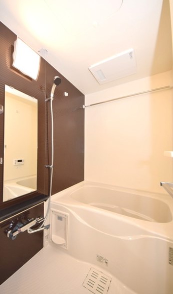 バス・シャワールーム　☆ゆっくりくつろげるお風呂☆