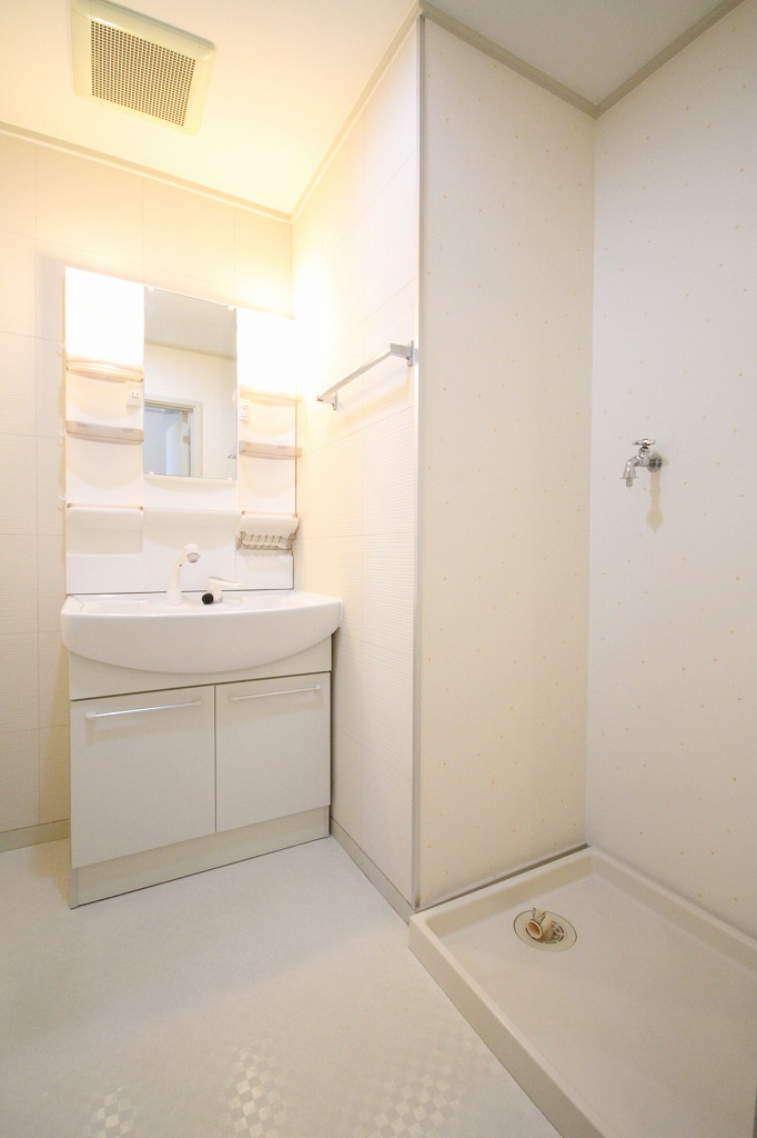 洗面設備　※お部屋により仕様が異なる場合があります※