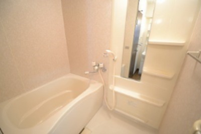 バス・シャワールーム　ゆっくりおくつろぎいただけます。