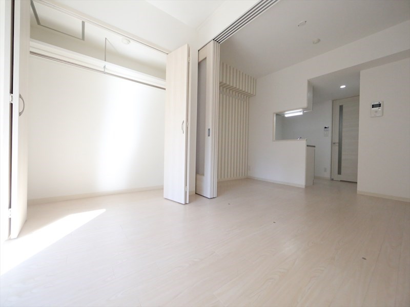 その他部屋・スペース　洋室5.5帖　クローゼット付（収納充実してます）