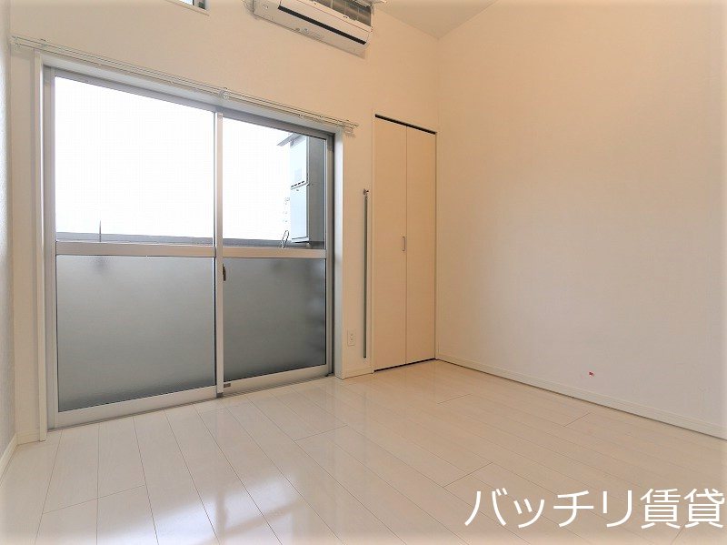 バルコニー　同型タイプの為、現状を優先いたします。