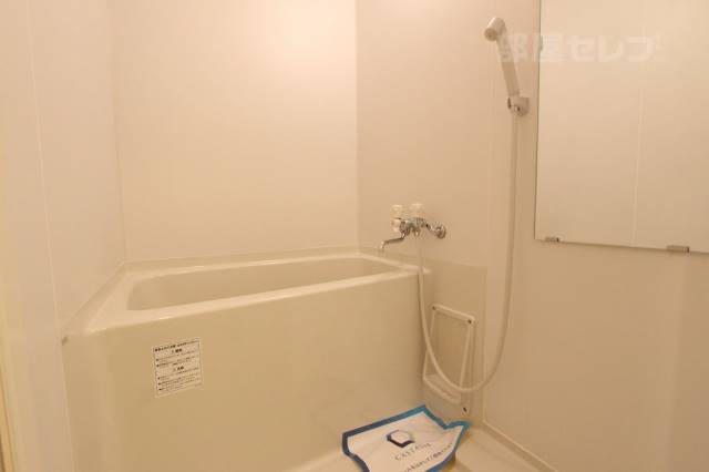バス・シャワールーム　お風呂も綺麗です。