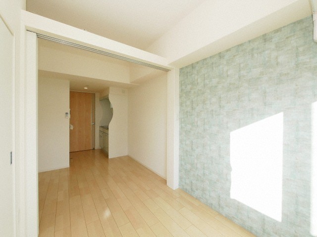 居室・リビング　SERENiTE本町reflet（セレニテ本町ルフレ）　洋室