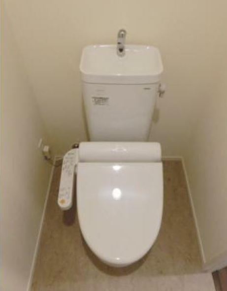 トイレ　参考写真