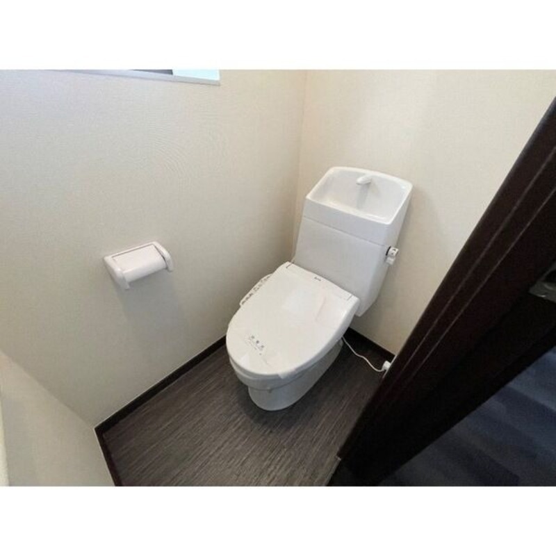 トイレ　図面と現状に相違がある場合には現状を優先