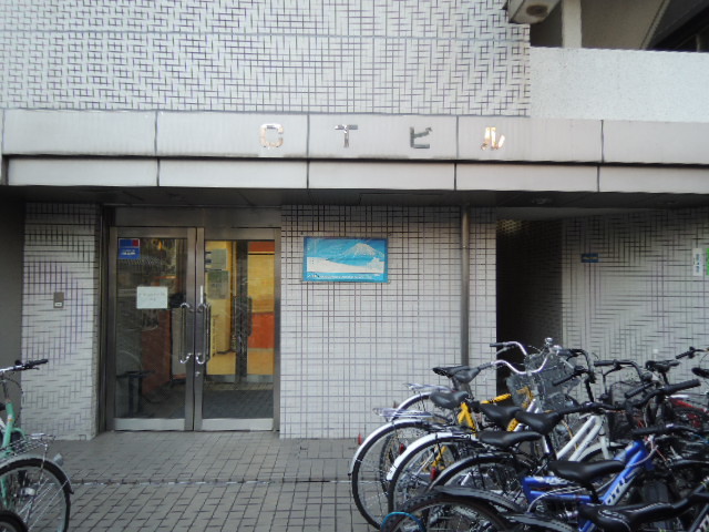 エントランス　エントランス