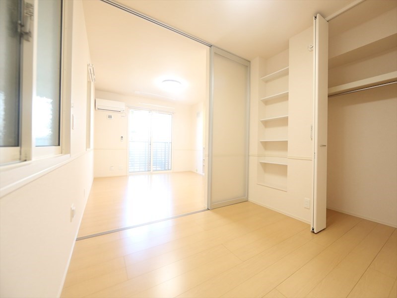 その他部屋・スペース　洋室4.5帖　クローゼット付（収納充実してます）