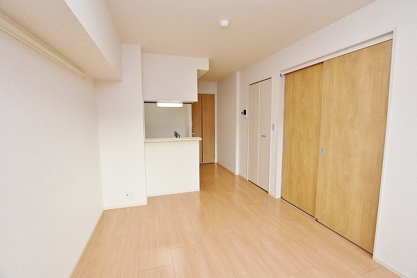 居室・リビング　★LDK9.7帖★