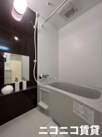 バス・シャワールーム　モデルルームの為、現状を優先致します。