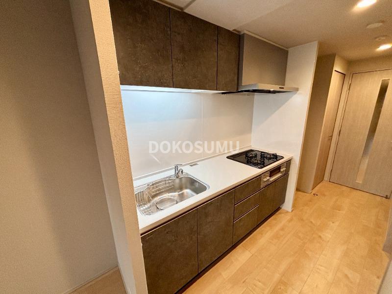 バルコニー　心地よい風と光を感じる、暮らしの楽しみが広がる場所。