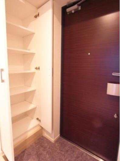 玄関　☆広々とした玄関☆