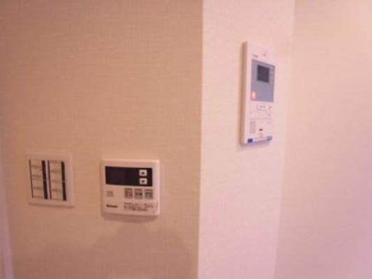 セキュリティ　☆モニター付きインターホン☆