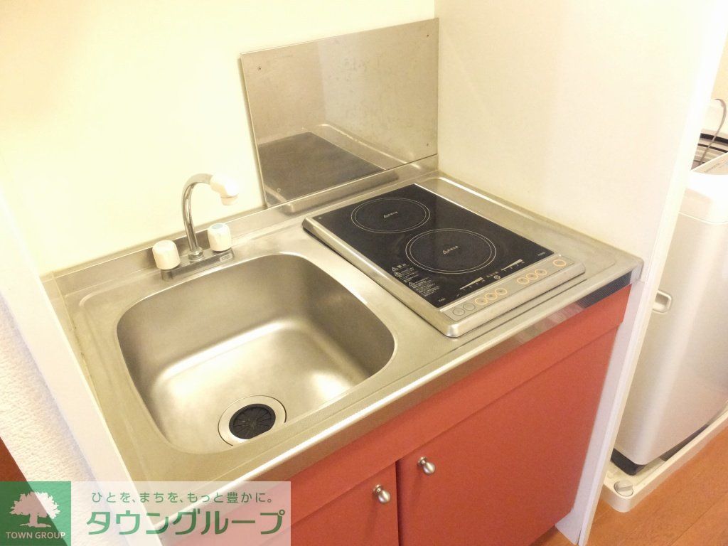 キッチン　２口コンロのラジエントヒーターです。