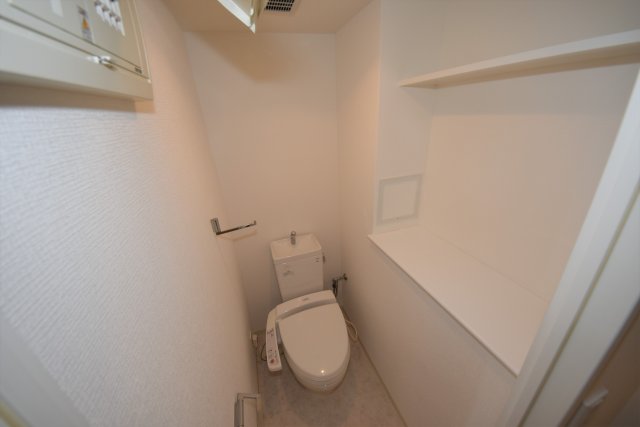 トイレ　トイレもきれいです