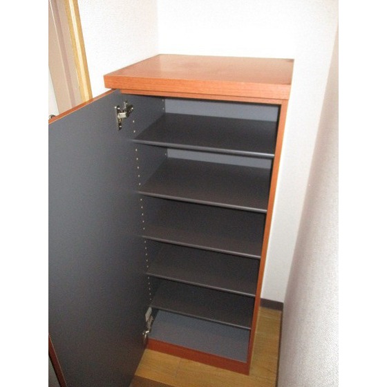 収納　シューズボックス