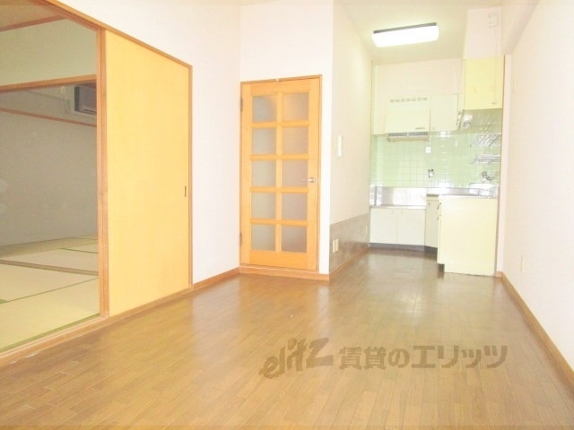 居室・リビング　リビング